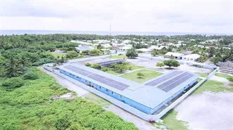 Grid-connected power generation inverter to off-grid