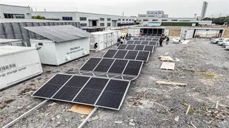 How many photovoltaic panels are needed to generate 100kw of electricity - MyPaarl Utility Energy Storage Infrastructure