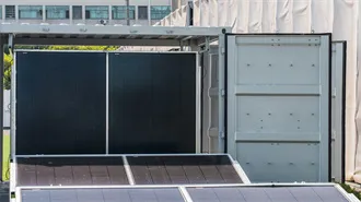The relationship between outdoor power supply watts and power