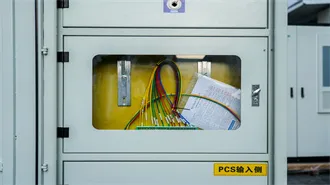 How to connect 32 batteries in battery cabinet - MyPaarl Utility Energy Storage Infrastructure