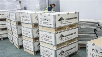 Hybrid type of energy storage cabinet for farms