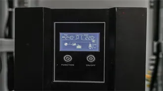 Photovoltaic power station energy storage cycle