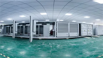 Does SPIC produce photovoltaic panels 
