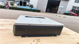 How many watts does a 10 cm solar panel have