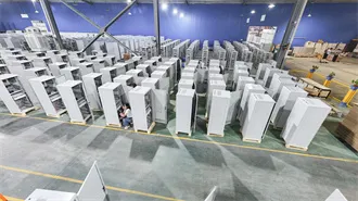 Modular battery cabinet hybrid type for charging stations