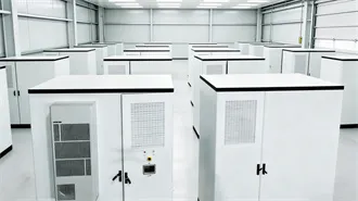 Solar panels and photovoltaic panels in the mountains - MyPaarl Utility Energy Storage Infrastructure