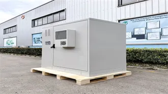 Global photovoltaic glass companies