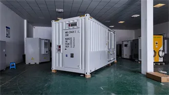 Small photovoltaic and energy storage systems