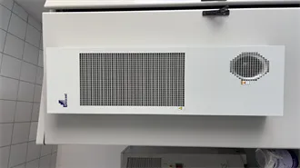 More than 100 photovoltaic panels