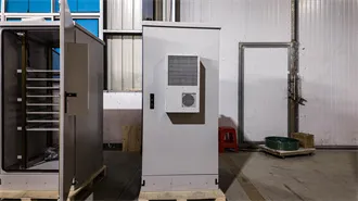 Single-glass photovoltaic curtain wall application